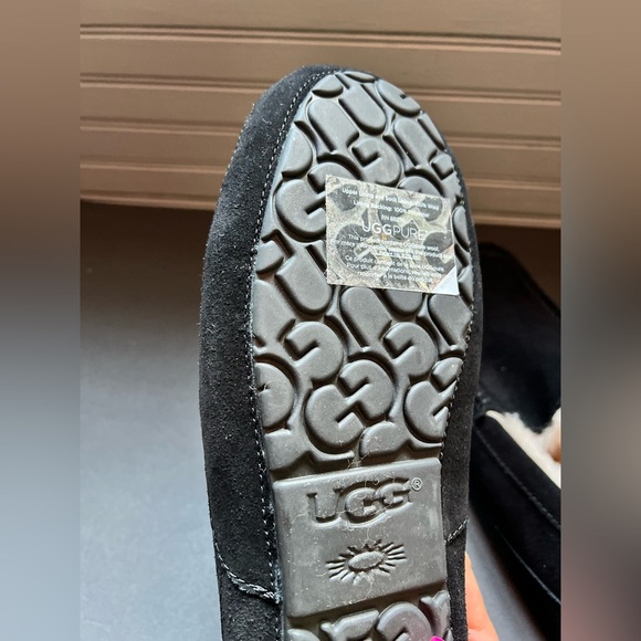 UGG Men's ASCOT Casual Comfort Slipper Size 11 Loafers BLACK 1101110 Moccasins - Picture 8 of 11